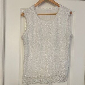 Chic White Lace Floral Blouse